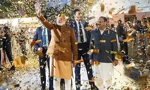 ഡല്‍ഹിയില്‍ പുതിയ സര്‍ക്കാര്‍ രൂപീകരണത്തിനായി തിരക്കിട്ട ചര്‍ച്ചകള്‍; ആരുമുഖ്യമന്ത്രിയാകും എന്ന ആകാംക്ഷയോടെ ബിജെപി പ്രവര്‍ത്തകര്‍; പുതിയ മുഖ്യമന്ത്രിയുടെ സത്യപ്രതിജ്ഞ പ്രധാനമന്ത്രി യുഎസില്‍ നിന്ന് തിരിച്ചെത്തിയ ശേഷമെന്ന് സൂചന; 27 വര്‍ഷത്തിന് ശേഷം ഡല്‍ഹി പിടിച്ചത് വലിയൊരു സംഭവമാക്കാന്‍ ഒരുക്കങ്ങള്‍ തകൃതി