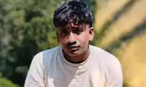 മൂന്നാറിൽ നിയന്ത്രണംവിട്ട സ്കൂട്ടർ താഴ്ചയിലേക്ക് മറിഞ്ഞ് അപകടം; യുവാവിന് ദാരുണാന്ത്യം; ഒരാൾക്ക് പരിക്ക്