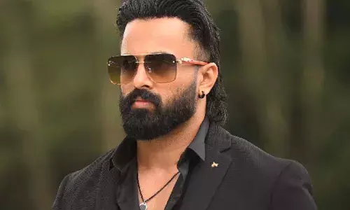 ആ സിനിമയുടെ തിരക്കഥ ഫിലിം സ്‌കൂളില്‍ പഠിപ്പിക്കേണ്ടതാണ്; മള്‍ട്ടിസ്റ്റാര്‍ സിനിമകളിലെ ഒരു മാസ്റ്റര്‍പീസാണ് ആ ചിത്രം; മലയാള ചിത്രത്തെ കുറിച്ചു ഉണ്ണി മുകുന്ദന്‍