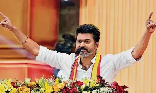 റോഡ് ഷോ നടത്തിയാല്‍ വിജയിനെ തല്ലുമെന്ന് പ്രചരണം; തമിഴഗ വെട്രി കഴഗം അധ്യക്ഷനും നടനുമായ വിജയ്ക്ക് വൈ പ്ലസ് കാറ്റഗറി സുരക്ഷ അനുവദിച്ച് കേന്ദ്ര സര്‍ക്കാര്‍
