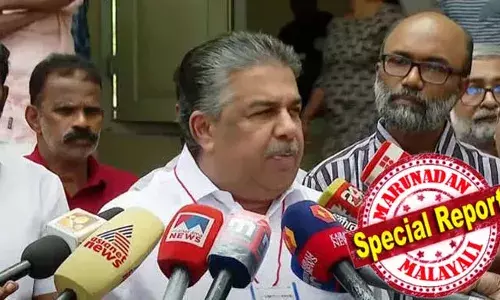 പ്രധാന നടീനടന്മാര്‍ അഭിനയിക്കണമെങ്കില്‍ അവരുടെ മൂല്യമനുസരിച്ച് പണം നല്‍കണം; അതാണ് സിനിമ പരാജയപ്പെടാന്‍ കാരണമെന്ന് പറഞ്ഞാല്‍ പറ്റുമോ? അവര്‍ തമ്മിലെ തര്‍ക്കം അവര്‍ തന്നെ പറഞ്ഞുതീര്‍ക്കണം; സര്‍ക്കാരിന് കത്ത് നല്‍കിയത് അവരുമായി ചര്‍ച്ച നടത്തുമെന്ന് മന്ത്രി സജി ചെറിയാന്‍