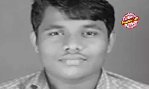 സ്‌കൂളില്‍ പ്രോജക്റ്റ് സീല്‍ ചെയ്യാന്‍ വിസമ്മതിക്കുകയും അസഭ്യം പറയുകയും ചെയ്തു; കാട്ടാക്കടയില്‍ പ്ലസ് വണ്‍ വിദ്യാര്‍ഥിയുടെ ആത്മഹത്യക്ക് കാരണം മാനസിക പീഡനമെന്ന ആരോപണം; ക്ലര്‍ക്കിന് സസ്‌പെന്‍ഷന്‍