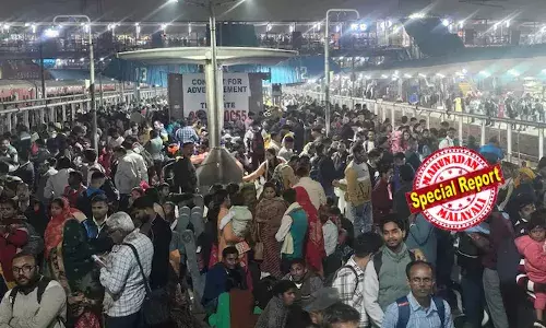 മഹാകുംഭ മേളയ്ക്ക് പോകാനായി ഡല്‍ഹി സ്റ്റേഷനില്‍ വന്‍ തിക്കും തിരക്കും; എങ്ങനെയും ട്രെയിനുകളില്‍ കയറിക്കൂടാനായി പാഞ്ഞ് യാത്രക്കാര്‍; മൂന്ന് കുട്ടികള്‍ അടക്കം 15 പേര്‍ക്ക് ദാരുണാന്ത്യം; മരണസംഖ്യ ഉയര്‍ന്നേക്കും; നിരവധി പേര്‍ പരിക്കേറ്റ് ആശുപത്രികളില്‍; പ്രിയപ്പെട്ടവരെ നഷ്ടപ്പെട്ടവര്‍ക്കൊപ്പമെന്ന് പ്രധാനമന്ത്രി; ഉന്നതതല അന്വേഷണം പ്രഖ്യാപിച്ച് റെയില്‍വെ