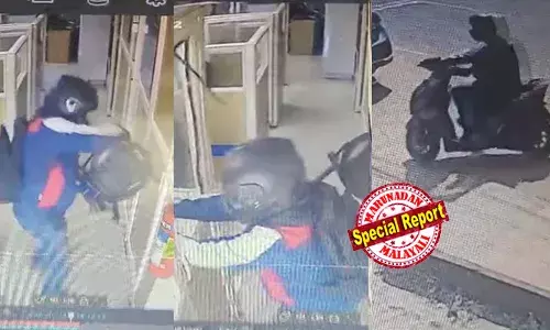 മോഷ്ടാവ് സഞ്ചരിച്ച സ്‌കൂട്ടറിന്റെ നമ്പര്‍ വ്യാജം;  അതേ മോഡല്‍ സ്‌കൂട്ടര്‍ തൃശൂരില്‍ മാത്രം 10,000 ലേറെ;   സ്‌കൂട്ടര്‍ ഡ്രൈവ് ഊര്‍ജ്ജിതമാക്കി അന്വേഷണ സംഘം; ഉടമകളുടെ പേരും മറ്റു വിവരങ്ങളും പരിശോധിക്കുന്നു; പോട്ട ബാങ്ക് കവര്‍ച്ചയില്‍  ക്രിമിനല്‍ പശ്ചാത്തലമില്ലാത്ത പ്രതിയെ തേടി സമീപ ജില്ലകളിലേക്കും