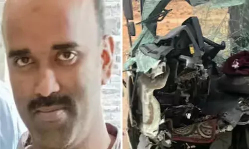 സൗദിയിൽ വാഹനാപകടം; മിനി ട്രക്ക് ട്രെയിലറിന് പിന്നിലിടിച്ച് പ്രവാസി മലയാളി യുവാവിന് ദാരുണാന്ത്യം; അപകടം കമ്പനി ഗോഡൗണിൽനിന്ന് ലോഡുമായി മടങ്ങുേമ്പാൾ; മരിച്ചത് മലപ്പുറം സ്വദേശി