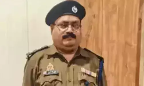 ഭാര്യയുടെ സുഹൃത്തും ഭര്‍ത്താവും തമ്മില്‍ തര്‍ക്കം; അമ്മായിയമ്മയെ വിരട്ടാന്‍ ഐപിഎസുകാരനായി; വഴിയില്‍ എസ്എച്ച്ഒയ്ക്ക് തോന്നിയ സംശയം; 50കാരന്‍ അറസ്റ്റില്‍