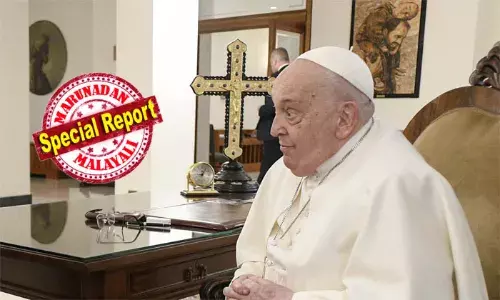 ബ്രോങ്കൈറ്റിസ് നിയന്ത്രിച്ചെങ്കിലും ശ്വാസകോശം പൂര്‍ണമായും സുഖപ്പെട്ടില്ല; രോഗബാധിതനായ പോപ്പ് ഫ്രാന്‍സിസ് ആശുപത്രിയില്‍ തന്നെ തുടരുന്നു; ബുധനാഴ്ചകളില്‍ വിശ്വാസികള്‍ക്ക് ദര്‍ശനം നല്‍കുന്നത് മാറ്റിവെച്ചു