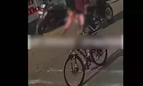 കുട്ടിയെ കണ്ടെത്തിയത് ഗോശ്രീ പാലത്തിന്റെ മൂന്നാം പാലത്തില്‍ നിന്ന്;  12കാരി വീട്ടിലേക്ക് പോവാതിരുന്നത് സ്‌കൂള്‍ അധികൃതര്‍ ഫോണ്‍ പിടിച്ചുവെച്ചതിന്റെ മനോവിഷമത്തില്‍: പാലത്തിലൂടെ പോയ കുട്ടിയെ കണ്ടെത്തിയത് സമീപവാസിയായ യുവാവ്