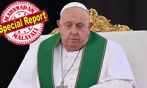 ബ്രോങ്കൈറ്റിസ് ബാധിച്ച് റോമിലെ ആശുപത്രിയില്‍ പ്രവേശിപ്പിക്കപ്പെട്ട പോപ്പ് ഫ്രാന്‍സിസിന്റെ ആരോഗ്യ സ്ഥിതി മാറ്റമില്ലാതെ തുടരുന്നു; ന്യുമോണിയ സ്ഥിരീകരിച്ചതോടെ എങ്ങും ആശങ്ക; മാര്‍പ്പാപ്പായ്ക്കായി പ്രാര്‍ത്ഥിച്ച് ലോകം