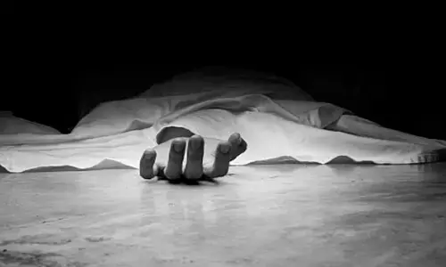 ചാത്തൻപാറയിൽ വാഹനാപകടം; ടൂറിസ്റ്റ് ബസും ബൈക്കും തമ്മിൽ കൂട്ടിയിടിച്ച് യുവാവിന് ദാരുണാന്ത്യം; ആശുപത്രിയിൽ പ്രവേശിപ്പിച്ചെങ്കിലും ജീവൻ രക്ഷിക്കാൻ സാധിച്ചില്ല