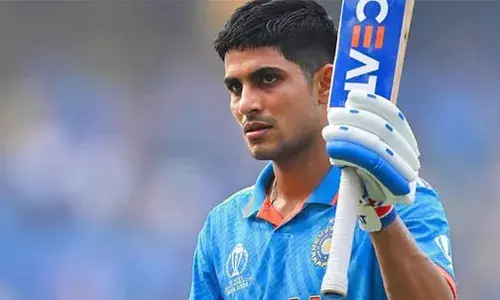 ഐസിസി ഏകദിന ബാറ്റിങ് റാങ്കിങ്; പാക് താരം ബാബര്‍ അസമിനെ പിന്തള്ളി ശുഭ്മാന്‍ ഗില്‍ ഒന്നാമത്; ആദ്യ പത്തില്‍ ഇടം പിടിച്ച് നാല് ഇന്ത്യക്കാര്‍; രോഹിത് ശര്‍മ മൂന്നാം സ്ഥാനത്ത്; ബൗളിങ്ങില്‍ റാഷിദ് ഖാനെ മറികടന്ന് ശ്രീലങ്കന്‍ താരം മഹേഷ് തീക്ഷ്ണ ഒന്നാമത്