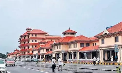 ബാഗേജിലെന്തെന്ന് ചോദിച്ചത് ഇഷ്ടമായില്ല; ബോംബെന്ന് മറുപടി പറഞ്ഞയാളുടെ യാത്ര മുടങ്ങി: കേസെടുത്ത് പോലിസ്