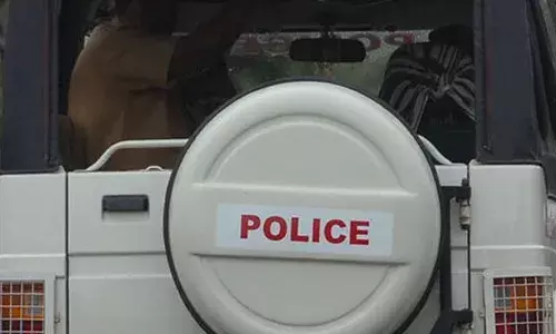 തൃശൂരില്‍ മൂന്ന് ബംഗ്ലാദേശ് സ്വദേശികള്‍ പിടിയില്‍; രണ്ടു പേര്‍ ഓടി രക്ഷപ്പെട്ടു: അറസ്റ്റ് രഹസ്യ വിവരത്തെ തുടര്‍ന്ന് ഇന്ന് പുലര്‍ച്ചെ നടത്തിയ പരിശോധനയില്‍