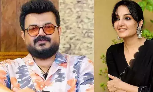 ഇത് ഞാനും മഞ്ജു വാര്യരും അറിയാത്ത കാര്യങ്ങളാണല്ലോ മഞ്ഞപത്രങ്ങളേ..., ഏതായാലും റീച്ച് കിട്ടാന്‍ എന്ത് തറവേലയും കാട്ടുന്ന നിങ്ങള്‍ക്ക് എന്റെ നടുവിരല്‍ നമസ്‌ക്കാരം; വ്യാജ വാര്‍ത്തയോട് പ്രതികരിച്ച് നാദിര്‍ഷ