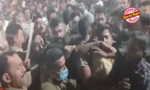 കേരളം ഭരിക്കുന്നത് ഞങ്ങള്‍; കാവില്‍ കളിക്കാന്‍ നിന്നാല്‍ ഒറ്റയെണ്ണം കാണില്ല: തലശേരിയില്‍ ക്ഷേത്രോത്സവത്തിനിടെ പൊലീസുകാരെ ആക്രമിച്ച് പൂട്ടിയിട്ട് പ്രതിയെ മോചിപ്പിച്ച സംഭവം; 55 സിപിഎം പ്രവര്‍ത്തകര്‍ക്ക് എതിരെ കേസ്; പ്രതികള്‍ ഒളിവിലെന്ന് പൊലീസ്