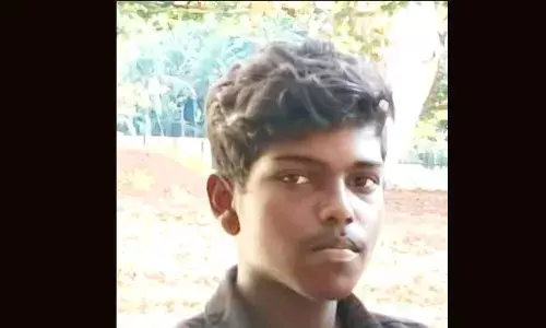 സഹോദരനെ സ്‌കൂളിലാക്കി മടങ്ങും വഴി സ്‌കൂട്ടര്‍ ടെമ്പോയുമായി കൂട്ടിയിടിച്ചു; പ്ലസ്ടു വിദ്യാര്‍ഥിക്ക് ദാരുണാന്ത്യം