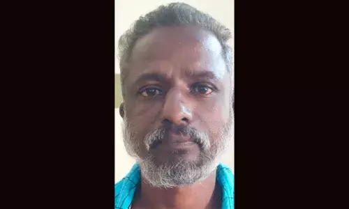 കടയില്‍ വരുന്നവരോട് മദ്യപിക്കാന്‍ പണം ചോദിക്കും; തടഞ്ഞ കടയുടമയായ വീട്ടമ്മയെയും ഭര്‍ത്താവിനെയും മര്‍ദിക്കുകയും അപമാനിക്കുകയും ചെയ്തു; പ്രതിയെ അറസ്റ്റ് ചെയ്ത് പോലീസ്