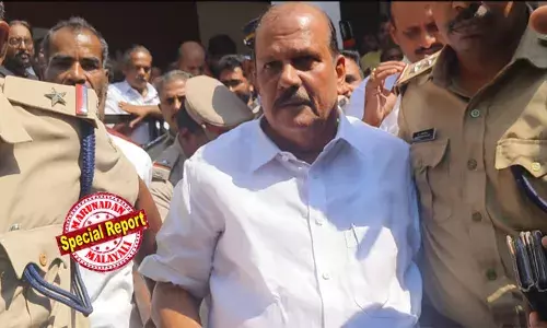 ചാനല്‍ ചര്‍ച്ചയിലെ മതവിദ്വേഷ പരാമര്‍ശം: പി സി ജോര്‍ജിന്റെ ജാമ്യാപേക്ഷ ഈരാറ്റുപേട്ട മജിസ്‌ട്രേറ്റ് കോടതി തള്ളി; രണ്ടാഴ്ചത്തേക്ക് റിമാന്‍ഡില്‍; പി സിക്ക് ദേഹാസ്വാസ്ഥ്യം; ഇന്നു വൈകിട്ട് ആറുവരെ ജോര്‍ജ് പൊലീസ് കസ്റ്റഡിയില്‍;  റിമാന്‍ഡില്‍ കഴിയുക പാലാ സബ് ജയിലില്‍