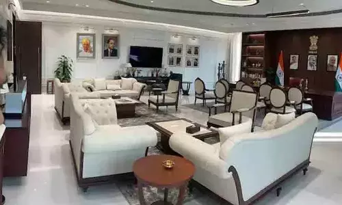 ഡല്‍ഹി മുഖ്യമന്ത്രിയുടെ ഓഫിസില്‍ നിന്ന് അംബേദ്കറുടെയും ഭഗത് സിങിന്റെയും ഫോട്ടോകള്‍ നീക്കിയെന്ന് അതിഷി; ആരോപണം നിഷേധിച്ച് ബി.ജെ.പി