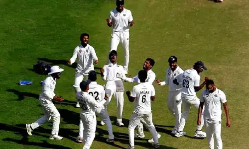 ഹോം ഗ്രൗണ്ടിന്റെ ആനുകൂല്യവുമായി വിദര്‍ഭ;  രണ്ടു തവണ നോക്കൗട്ടില്‍ വഴിമുടക്കിയതിന്റെ കണക്കുതീര്‍ക്കാന്‍ കേരളം;  രഞ്ജി ട്രോഫി ഫൈനലിന് നാളെ നാഗ്പൂരില്‍ തുടക്കം;   ആദ്യ കിരീടമെന്ന ചരിത്രനേട്ടത്തിലേക്ക് സച്ചിന്റെയും സംഘത്തിന്റെയും സ്വപ്‌നയാത്ര