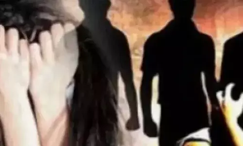 വിവാഹ ചടങ്ങില്‍ പങ്കെടുത്ത് മടങ്ങവെ ആക്രമണം; അഞ്ചു ആദിവാസി പെണ്‍കുട്ടികളെ കൂട്ട ബലാത്സംഗത്തിനിരയാക്കി; പ്രായപൂര്‍ത്തിയാകാത്ത ആണ്‍കുട്ടികള്‍ പ്രതികള്‍