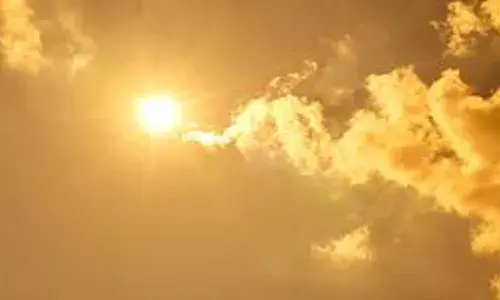 സംസ്ഥാനത്ത് ഉയര്‍ന്ന താപനില മുന്നറിയിപ്പ് തുടരുന്നു; സാധാരണയേക്കാള്‍ മൂന്ന് ഡിഗ്രി വരെ താപനില ഉയര്‍ന്നേക്കും: ഒറ്റപ്പെട്ടയിടങ്ങളില്‍ വേനല്‍മഴയ്ക്കും സാധ്യത