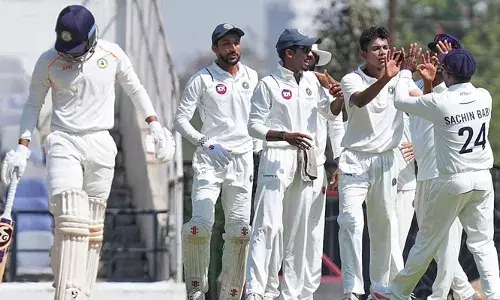 ഡാനിഷ് മലേവറിന്റെ സെഞ്ചുറി;  കരുണ്‍ നായര്‍ക്കൊപ്പം ഇരട്ടസെഞ്ചറി കൂട്ടുകെട്ടും;  രഞ്ജി ട്രോഫി ഫൈനലില്‍ വിദര്‍ഭ 379 റണ്‍സിന് പുറത്ത്; മൂന്ന് വിക്കറ്റ് വീതം വീഴ്ത്തി ഏദനും നിധീഷും; ഒന്നാം ഇന്നിംഗ്‌സ് ലീഡ് ലക്ഷ്യമിട്ട് കേരളം