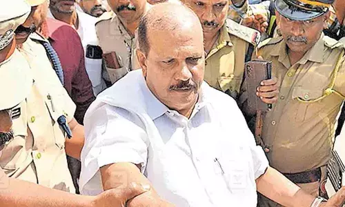 പൊതുപ്രവര്‍ത്തകന്‍ ആയാല്‍ കേസുകള്‍ ഉണ്ടാകും; ഇതും അത് പോലെയെന്ന് പി സി ജോര്‍ജ്;  നേരത്തെ സമാന കുറ്റകൃത്യം ചെയ്തിട്ടുണ്ടെന്ന് പരാതിക്കാരന്‍; ജാമ്യാപേക്ഷയില്‍ ശക്തമായ വാദപ്രതിവാദം; ജാമ്യ ഹര്‍ജിയില്‍ വിധി നാളെ