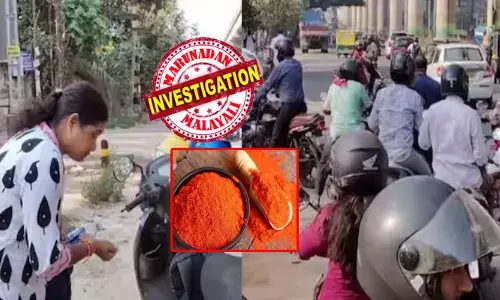 അന്തരീക്ഷത്തിൽ വിചിത്രമായ പൊടി പറന്നു; യാത്രക്കാരുടെ കണ്ണിലും മൂക്കിലും അടിച്ചുകയറി; പലരുടെയും കണ്ണ് നീറി പുകഞ്ഞു; ബൈക്കിലെത്തിയവർ വാഹനം സൈഡ് ആക്കി കണ്ണുകൾ കഴുകി; സഹികെട്ട് പൊതുജനം; ഒടുവിൽ ഫയര്‍ ഫോഴ്സെത്തിയപ്പോൾ കണ്ടത്; ഇത് മനപ്പൂര്‍വമെന്ന് നാട്ടുകാർ