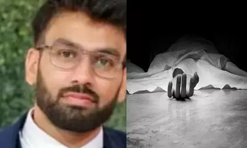 കാൽ വഴുതി വീണ് ഒഴുക്കിൽപ്പെട്ടു; ഒമാനിൽ മലപ്പുറം സ്വദേശിയായ ഡോക്ടർക്ക് ദാരുണാന്ത്യം; ദാരുണ സംഭവം ഉറ്റവരുടെ മുന്നിൽ വച്ച്