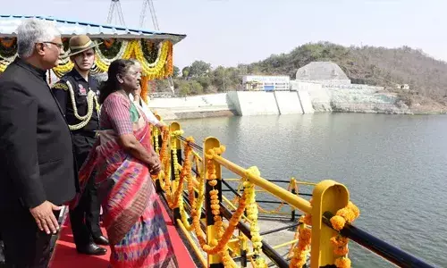 സര്‍ദാര്‍ സരോവര്‍ അണക്കെട്ടും ജംഗിള്‍ സഫാരി പാര്‍ക്കും സന്ദര്‍ശിച്ച് രാഷ്ട്രപതി ദ്രൗപതി മുര്‍മു