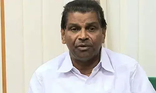 ആദ്യം 72 സീറ്റ് കിട്ടട്ടെ, എന്നിട്ട് മുഖ്യമന്ത്രി ആരെന്ന് ആലോചിക്കാം; കോണ്‍ഗ്രസിനെ ശക്തിപ്പെടുത്തി ഏകീകൃത രൂപത്തില്‍ മുന്നോട്ട് പോവുകയെന്നത് യോഗത്തിന്റെ അജണ്ട; തരൂരിനെ കഷായം കുടിപ്പിക്കുന്നതെന്തിന്? തിരുവഞ്ചൂര്‍ രാധാകൃഷ്ണന്‍ പറയുന്നു