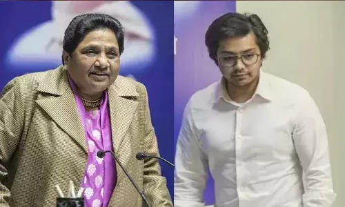 മരണം വരെ പിന്‍ഗാമികളെ പ്രഖ്യാപിക്കില്ല; മരുമകന്‍ ആകാശ് ആനന്ദിനെ ബി.എസ്.പി നേതൃസ്ഥാനത്തുനിന്ന് നീക്കി മായാവതി