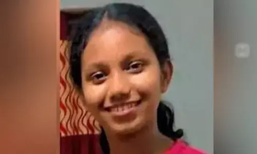 പ്ലസ് ടു പരീക്ഷ എഴുതി വീട്ടില്‍ തിരിച്ചെത്തി വിദ്യാര്‍ഥിനി മരിച്ച നിലയില്‍; വീട്ടുകാര്‍ പുറത്തുപോയി തിരികെയെത്തിയപ്പോള്‍ തൂങ്ങിയ നിലയില്‍; സംഭവം വടകരയില്‍