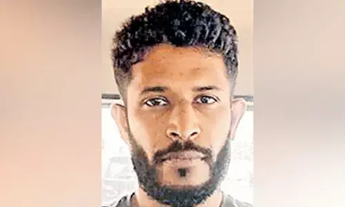 ഗള്‍ഫില്‍ ജോലി വാഗ്ദാനം ചെയ്തു വിസയും ടിക്കറ്റും എടുത്തു നല്‍കും; കൂട്ടുകാര്‍ക്കു നല്‍കാനുള്ള സാധനങ്ങളെന്ന വ്യാജേന ഇവരെ ഉപയോഗിച്ച് ലഹരി കടത്തും: സംഘത്തിലെ പ്രധാനി അറസ്റ്റില്‍: റഷീദിന്റെ കെണിയില്‍ വീണ് ഗള്‍ഫ് നാടുകളിലെ ജയിലിലായത് നിരവധി പേര്‍