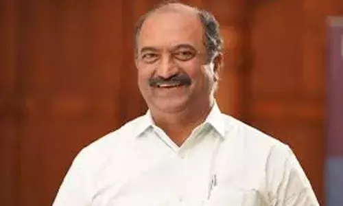 സുരേഷ് ഗോപിയുടെ നടപടി ഗിമ്മിക്ക്; ഭരണഘടന പരമായ കാര്യങ്ങളില്‍ രാഷ്ട്രീയം കളിക്കരുതെന്ന് കെ.എന്‍. ബാലഗോപാല്‍