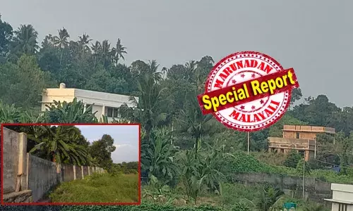 റബർ ബോർഡ് ജീവനക്കാർക്കായുള്ള ഹൗസിംഗ് പദ്ധതി പാതി വഴിയിൽ; വാഗ്ദാനം കടലാസുകളിൽ ഒതുങ്ങി; അംഗങ്ങളിൽ നിന്നും പണം കൈപ്പറ്റി 10 വർഷം പിന്നിടുന്നു; ജോലിയിൽ നിന്നും വിരമിച്ചവർക്കും ആധാരം രജിസ്റ്റർ ചെയ്യാനായില്ല; പദ്ധതിയിൽ ചേർന്ന അംഗങ്ങൾക്ക് വീടെന്ന സ്വപ്നം അകലെ