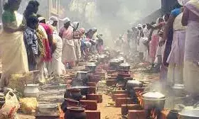 ആറ്റുകാല്‍ പൊങ്കാല: ഹരിതചട്ടം കര്‍ശനമാക്കി; #25 കിലോയോളം പ്ലാസ്റ്റിക്, നിരോധിത ഉത്പന്നങ്ങള്‍ പിടിച്ചെടുത്തു