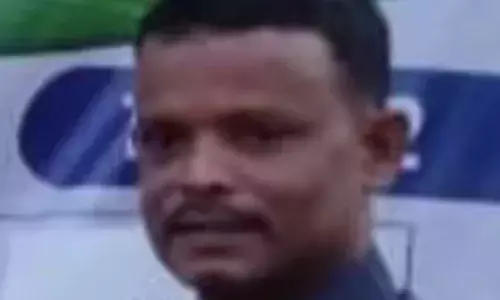 സ്റ്റോപ്പിൽ നിന്ന് യാത്രക്കാരെ കയറ്റിയതിൽ വിരോധം; ബസ് ജീവനക്കാർ അതിക്രൂരമായി തല്ലിച്ചതച്ചു; മലപ്പുറത്ത് ഓട്ടോ ഡ്രൈവർ ആശുപത്രിയിലെത്തിയതും കുഴഞ്ഞുവീണ് മരിച്ചു; മൂന്ന് പേർ കസ്റ്റഡിയിൽ