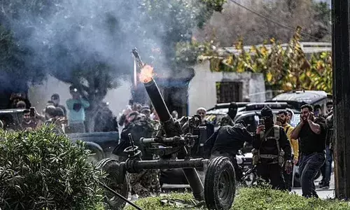 അസദ് അനുകൂലികളും സിറിയന്‍ സുരക്ഷാസേനയും തമ്മില്‍ ഏറ്റുമുട്ടല്‍;  കൊല്ലപ്പെട്ടവരുടെ എണ്ണം 200 കവിഞ്ഞു; അസദിന്റെ ജന്മനഗരമായ ഖര്‍ദ്വയും അലവി ഗ്രാമങ്ങളും പിടിച്ചടക്കാനുള്ള നീക്കത്തില്‍ സിറിയിന്‍ ഭരണകൂടം