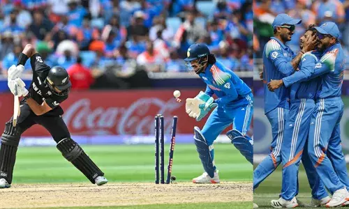 ഹാര്‍ദ്ദികിനെയും ഷമിയെയും പറത്തി വെടിക്കെട്ട് തുടക്കം; എട്ട് പന്തിനിടെ ലഭിച്ചത് മൂന്ന് ലൈഫ്; പിന്നാലെ രചിന്‍ രവീന്ദ്രയെ ബൗള്‍ഡാക്കി കുല്‍ദീപ്; വില്യംസണെയും പുറത്താക്കി; ചാമ്പ്യന്‍സ് ട്രോഫിയില്‍ ഇന്ത്യക്കെതിരെ ന്യൂസിലന്‍ഡ് പതറുന്നു