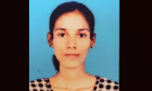 വണ്ണം കൂടുതലാണെന്ന തോന്നല്‍; യൂട്യൂബില്‍ കണ്ട ഡയറ്റ് പിന്തുടര്‍ന്ന് അവശനിലയിലായി; കൂത്തുപറമ്പില്‍, മരണമടഞ്ഞ പതിനെട്ടുകാരിയുടെ ആമാശയവും അന്നനാളവും ചുരുങ്ങിയിരുന്നതായി റിപ്പോര്‍ട്ട്