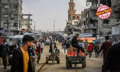 ഇരുട്ടത്ത് ഭക്ഷണമില്ലാതെ നരകിക്കുമ്പോള്‍ വഴിക്കുവരും! ഹമാസിനെ നിലയ്ക്കുനിര്‍ത്താന്‍ ഗസ്സയിലേക്കുള്ള വൈദ്യുതി വിതരണം നിര്‍ത്തി വച്ച് ഇസ്രയേല്‍; രണ്ടാം ഘട്ട വെടിനിര്‍ത്തല്‍ ചര്‍ച്ചകള്‍ വഴിമുട്ടിയതോടെ അന്നം മുട്ടിച്ച് ഹമാസിനെ മുട്ടുകുത്തിക്കാന്‍ ഇസ്രയേല്‍