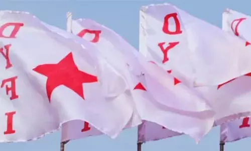 കൂടല്‍മാണിക്യം ക്ഷേത്രത്തിലെ ജാതി വിവേചനം കേരളത്തിന് അപമാനം; തന്ത്രിമാര്‍ക്കെതിരെ നടപടി വേണമെന്ന് ഡിവൈഎഫ്‌ഐ