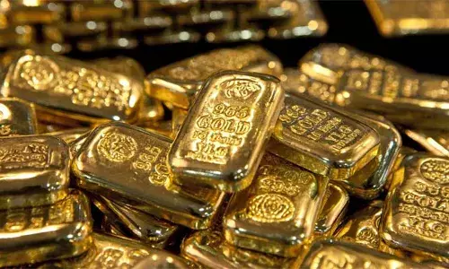 നിര്‍മാണത്തിനായി ഏല്‍പ്പിച്ച ഒന്നേകാല്‍ കോടി രൂപയുടെ സ്വര്‍ണവുമായി ജീവനക്കാര്‍ മുങ്ങി; പോലീസില്‍ പരാതി നല്‍കി അധികൃതര്‍