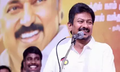 എത്രയും വേഗം കുട്ടികള്‍ക്ക് ജന്മം നല്‍കൂ; ജനസംഖ്യാ നിയന്ത്രണം നടപ്പാക്കിയതിന്റെ പ്രശ്നങ്ങള്‍ നമ്മള്‍ ഇപ്പോള്‍ നേരിടുകയാണ്;  നവദമ്പതിമാരോട് അഭ്യര്‍ത്ഥിച്ച് ഉദയനിധി സ്റ്റാലിന്‍