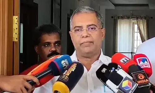ഹജ്ജ് വിമാനത്തിന് ഉയര്‍ന്ന നിരക്ക്: കോഴിക്കോട് നിന്നുള്ള 516 പേരെ കണ്ണൂരിലേക്ക് മാറ്റി: എപി അബ്ദുള്ളക്കുട്ടി