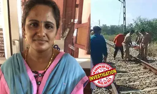 ജോലി രാജിവച്ചു വിദേശത്തേക്കു പോകാന്‍ ഭര്‍ത്താവ് നിര്‍ബന്ധിച്ചു; ഇതേ ചൊല്ലിയുണ്ടായ തര്‍ക്കങ്ങള്‍ക്ക് പിന്നാലെ അമ്മയും മകളും ജീവനൊടുക്കി; തകഴിയില്‍ ട്രെയിനിന് മുന്നില്‍ ചാടി ആത്മഹത്യ ചെയ്തത് വീയപുരം പഞ്ചായത്തിലെ ജീവനക്കാരി