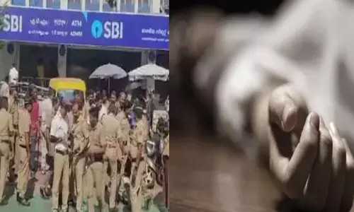 രണ്ടു ബസുകൾക്കിടയിൽപെട്ട് ബൈക്ക് യാത്രികയ്ക്ക് ദാരുണാന്ത്യം; ഭർത്താവിന് ഗുരുതര പരിക്ക്; ആശുപത്രിയിലേക്ക് മാറ്റി; അപകടം മത്സരയോട്ടത്തിനിടെയെന്ന് നാട്ടുകാർ; സംഭവം മേനക ജങ്ഷനിൽ