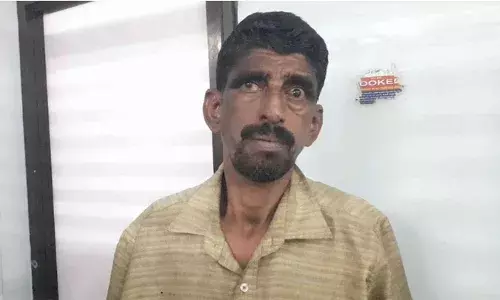 വയോധികയെ ക്രൂരമായി മര്‍ദിച്ചു; ദൃശ്യങ്ങള്‍ സോഷ്യല്‍ മീഡിയ വഴി പ്രചരിച്ചതോടെ മകന്‍ അറസ്റ്റില്‍; ഇയാള്‍ ലഹരി മരുന്നുകള്‍ക്ക് അടിമയെന്ന് പോലീസ്